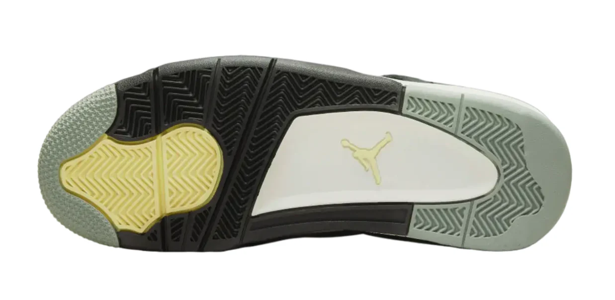 Air Jordan 4 Retro SE Craft Medium Olive - FB9927-200 - Image 3